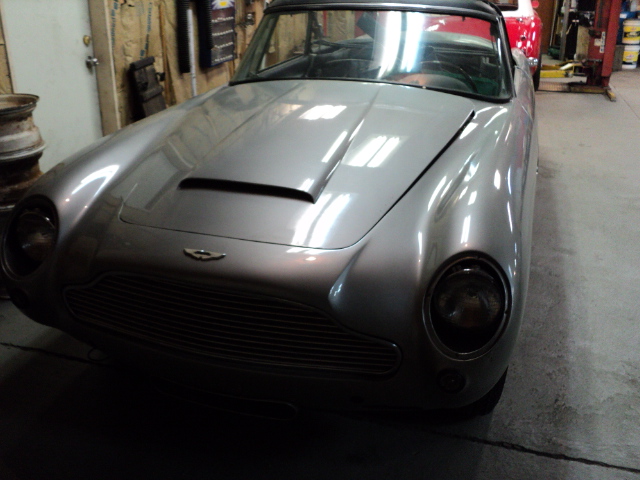 Aston Martin_2