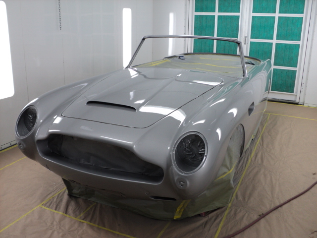 AstonMartinPaint_2
