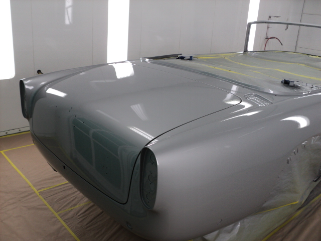 AstonMartinPaint_3