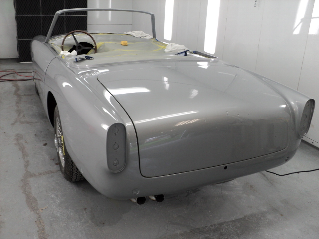 AstonMartinPaint_4