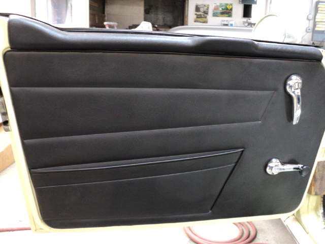 TR6 eng and detail_5